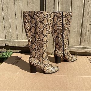 A MTL 1980 Wide Calf Block Heel Boots, Size 11W